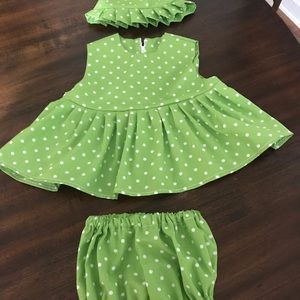 Handmade baby summer set.